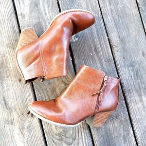 Dr. Scholls Casey ankle boots brown Womens Size 9.5